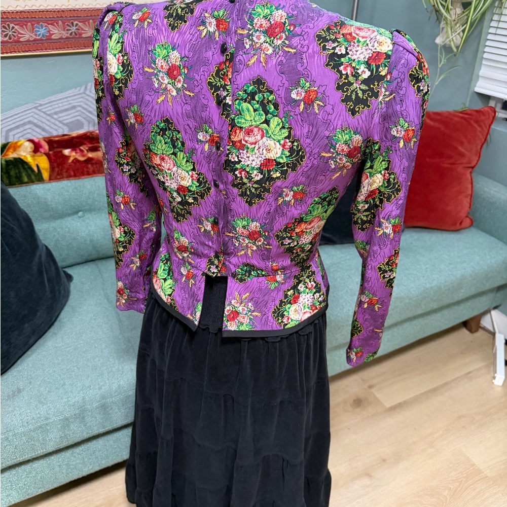 VTG Richard Warren 80’s Purple floral structured silk peplum mandarin Blouse 6P - Picture 9 of 16